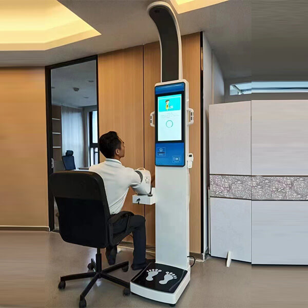 多功能身高體重脂肪血壓一體機